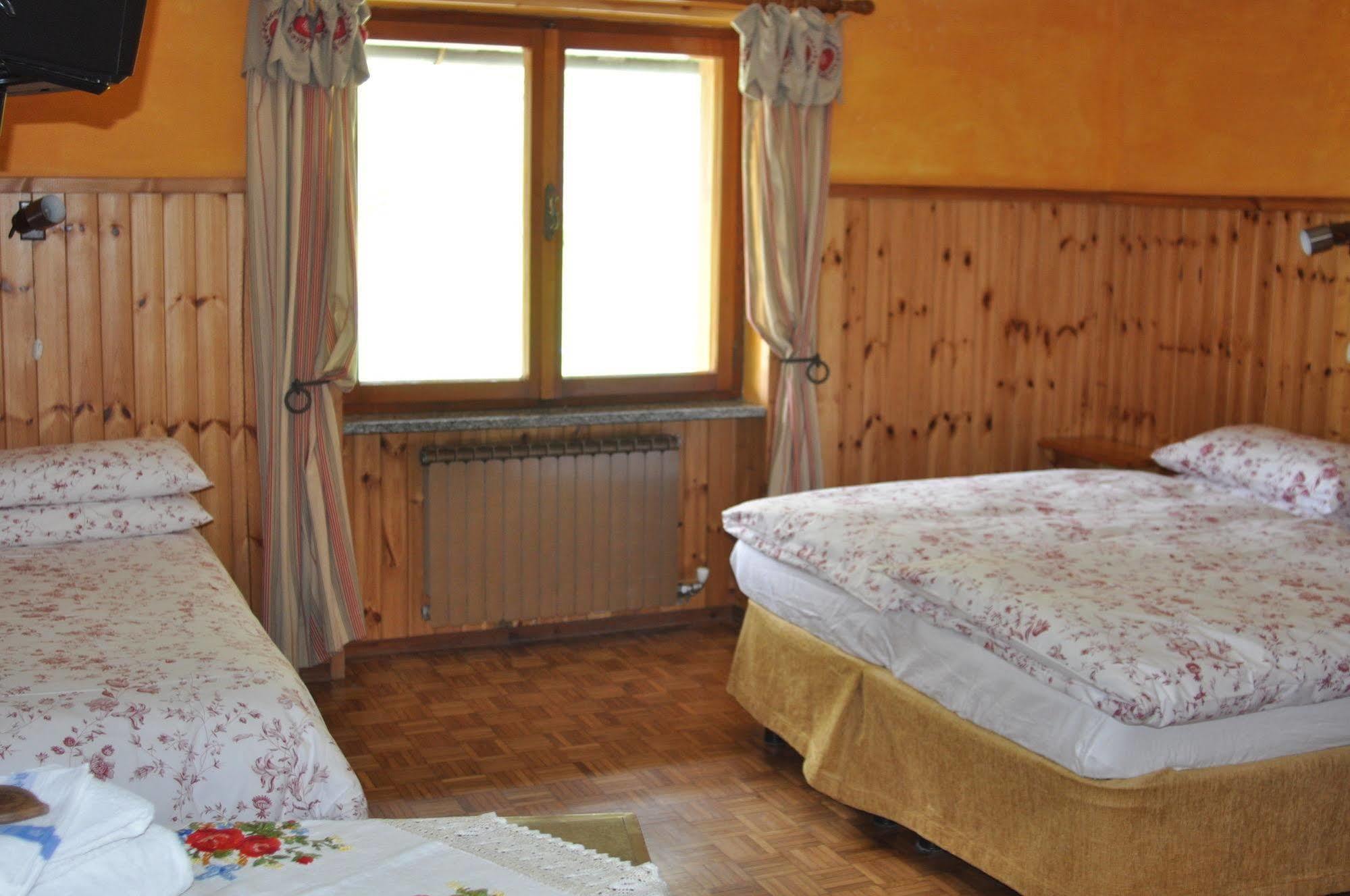 Hotel Flora Alpina Gressoney-Saint-Jean Eksteriør bilde